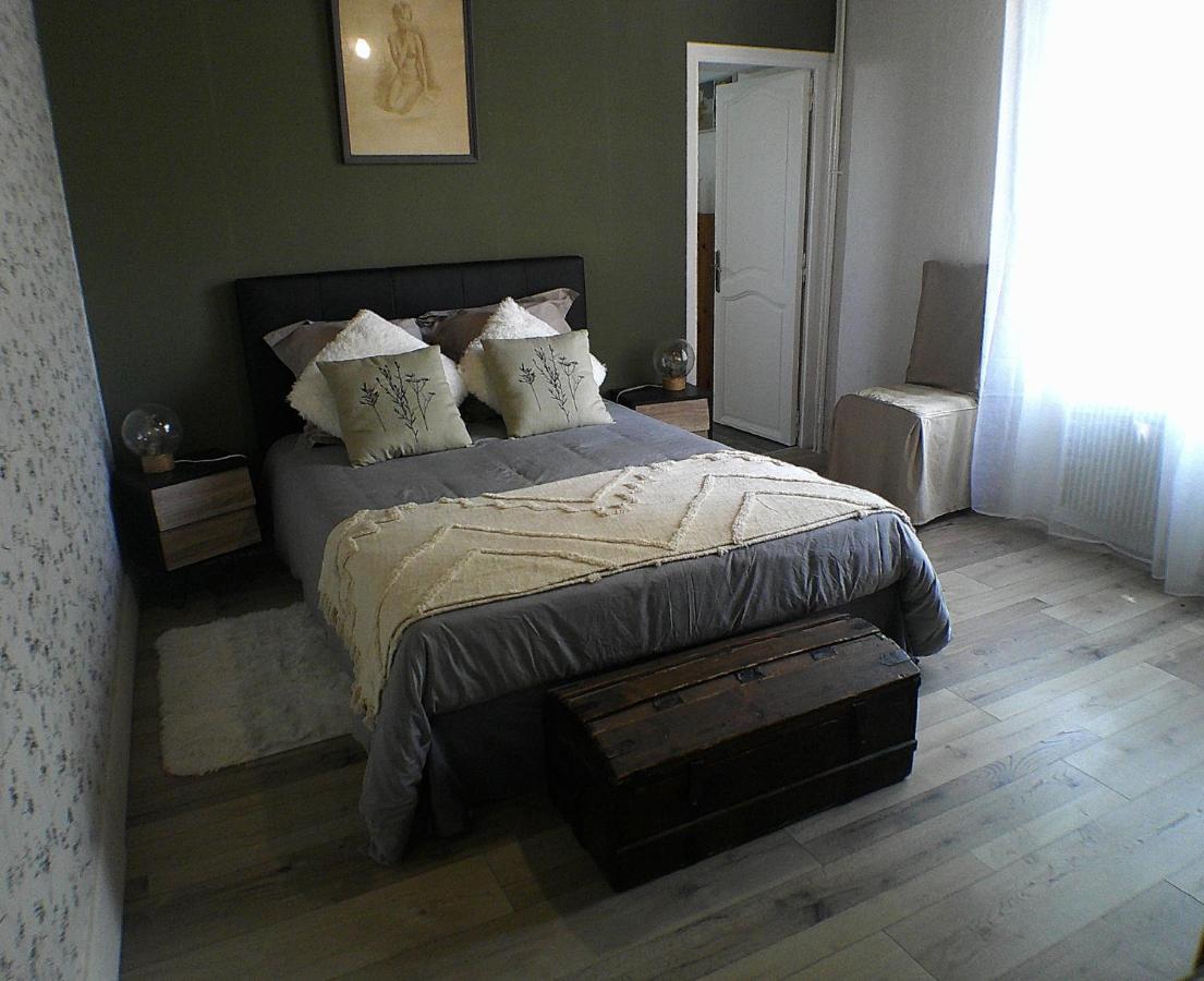 Le Clocooning Chambres D'Hotes Chez L'Habitant Billy  Eksteriør bilde